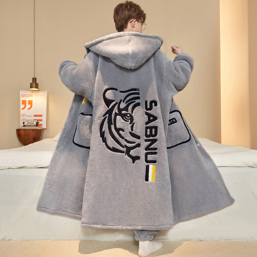 Siqiniao Autumn and Winter Coral Velvet Pajamas Men's Pajamas Large Size Loose Long Bathrobe Men's Winter Flannel Home Clothes Youth 3218# Robe + Pajamas XL (Recommended 130-155 Jin Jin equals 0.5 kg / Height 170-175)