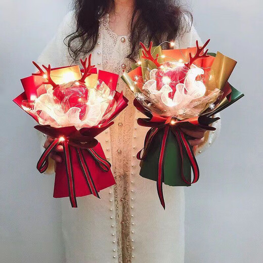 Craftsman Christmas wrapping paper with ribbon Christmas Eve handmade DIY apple bouquet material package with heart-shaped light string Christmas gift