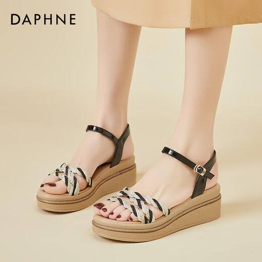 Daphne-Strass-Sandalen für Frauen 2025 SOMMER SOMMER SELTEN SCHULE DICKEN SOLE SPONGE Kuchen Offene Weichhautstudentschuhe Fairy Style Frauenschuhe Gold BN4622303003 35