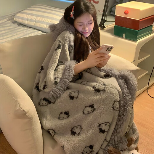 Yu Zhaolin pajamas suit girls plus velvet thickened pajamas women coral velvet gray kt winter new soft girl home clothes cloak