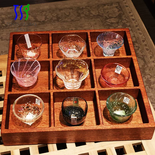 Yusenyi Japanese Oriental Sasaki colored handmade glass Japanese-style sake cup cold wine shochu cup teacup product Japanese imported sake cup 9 cups + 9-grid solid wood color tray