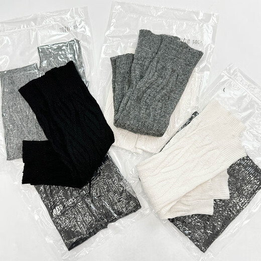 Zhuanying 2025 Autumn and Winter New Leg Covers for Hot Girls Style Pile Socks Gray Gray Breathable Warm Wool Knitted Socks Black