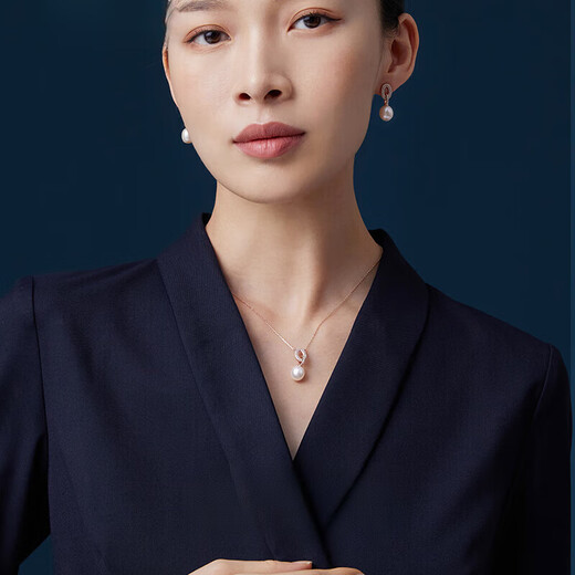 Centennial-old Fenxiang natural freshwater pearl necklace, elegant clavicle chain, sterling silver pendant for mom’s birthday, eternal flower gift box, simple love necklace