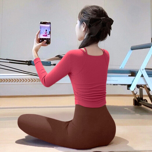 Shuangxiu high-looking yoga clothes autumn and winter tops for women with chest pads, beautiful Pilates training clothes, sports fitness long-sleeved suits, raspberry red tops XL 120-135