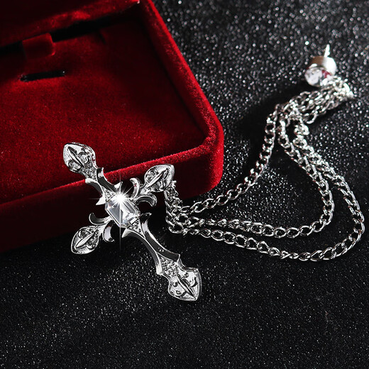 Fat Donglai's same brooch for men, Korean version, trendy retro college style, navy style, crown, cross, wings, alloy emblem for women, retro silver skull shield