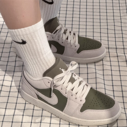 Nike Basketball Shoes Men's Summer New Air Jordan 1 Low AJ1 Joe 1 Casual Low-top Sports Shoes HV4089-201/Sail White/Medium Olive Green/Light Earth Brown 40