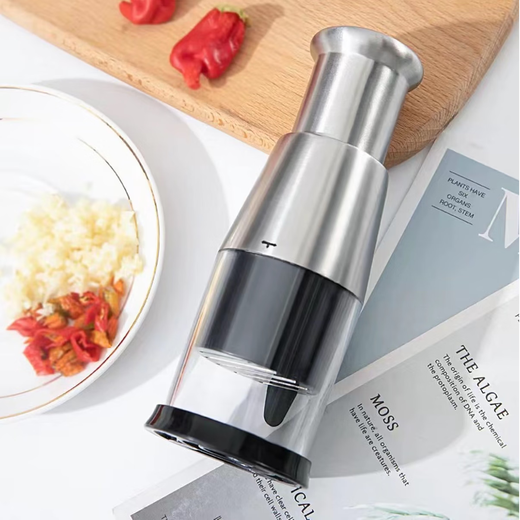 Garlic press artifact 304 stainless steel garlic pounder, extra thick, new kitchen multi-function pat knife, three seconds to make garlic paste, pat knife, onion/ginger/garlic/pepper, cooking assistant