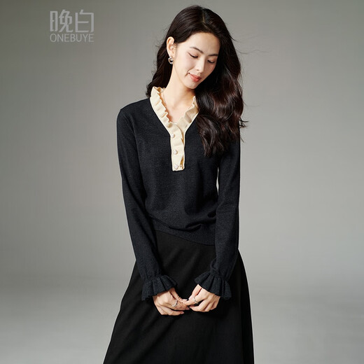 Late White New Product 2025 Autumn New Design V-neck Lace Sweater Feminine Style Versatile Slim Sweater Black M