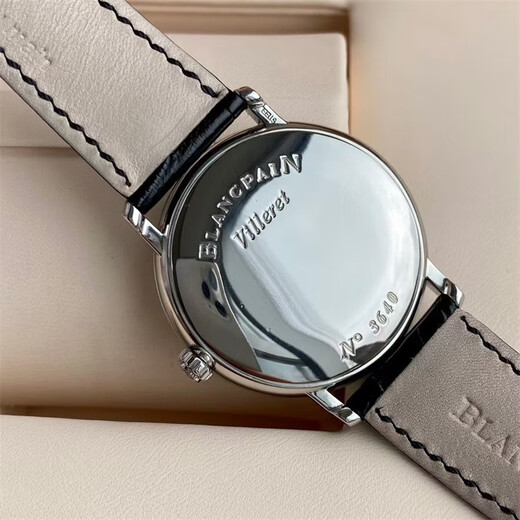 [Second-Hand 99 New] Blancpain Classic Series fünfzig Fathoms-Serie Satin Frosted Edelstahl Titan Cermet Fashion Casual Business Belt Automatikmaschinerie Fünfzig Männer Watch Classic Serie 6223-1127-55a 38 Uhrendurchmesser Full Set Full Set