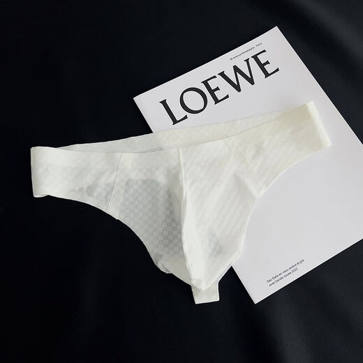 Timebao men's thong men's U-convex summer simple cool seamless ice silk one-piece low-waist fashion sexy shorts C79 white navy powder M90-120Jin Jin is equal to 0.5 kg