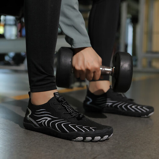 2025 outdoor river tracing shoes for men and women in summer mesh breathable couple sports non-slip wading shoes hiking shoes fitness shoes C801 black 43