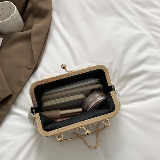 Mode frauen Taschen 2025 Neue Koreanische Stil Schulter Umhängetasche Einfache Kette Tasche Unterarm Tasche Casual Westlichen Stil Wolke Tasche Beige