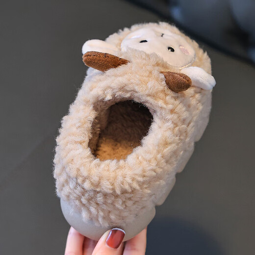 Winter children's cotton shoes 2025 new cartoon cute home indoor lamb boys and girls baby cotton shoes khaki-slippers 17.5-28/29 inner length 17.5CM about 4-5 years old