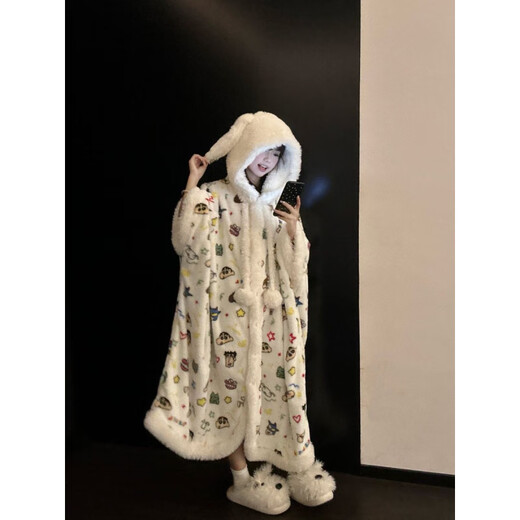 Sweet Fish Crayon Shin-Chan Pajamas Women's Autumn and Winter Cloak Student Hooded Thickened Plush Cartoon Coral Velvet and Velvet Home Clothes Crayon Shin-chan Cloak Pajamas Pants Plus Velvet and Thickened S ((150-160) Height) Within 7 days
