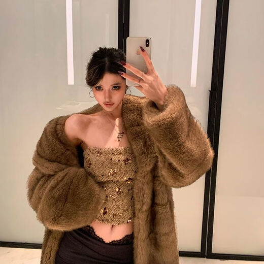 PrettyDragon glitter sequins embroidered flowers small fragrant style tube top short slim fit inner sleeveless top for women glitter khaki ready stock S S