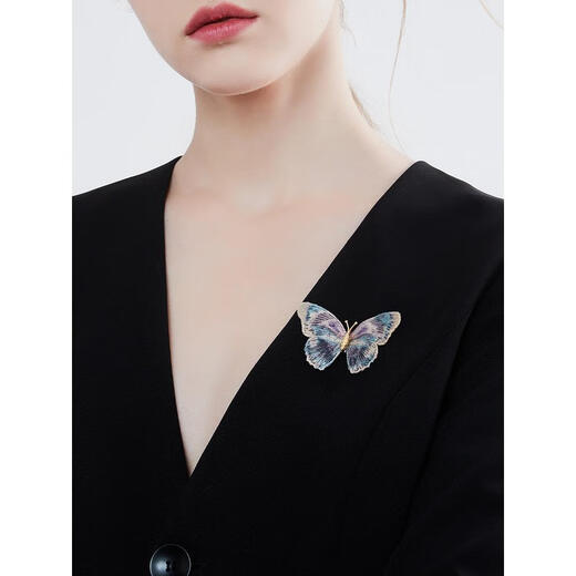 SAC embroidered butterfly brooch high-end women light luxury atmosphere high-end corsage autumn and winter sweater suit pin accessories women ghostwriting greeting cards