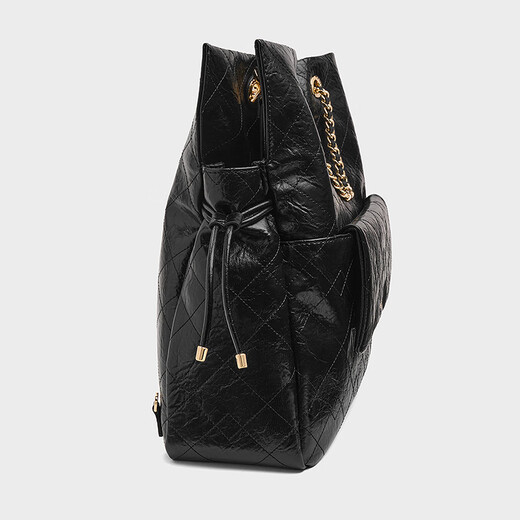 CHARLES&KEITH25 winter new drawstring oil wax leather diamond chain bag backpack CK2-30782756 Black black L