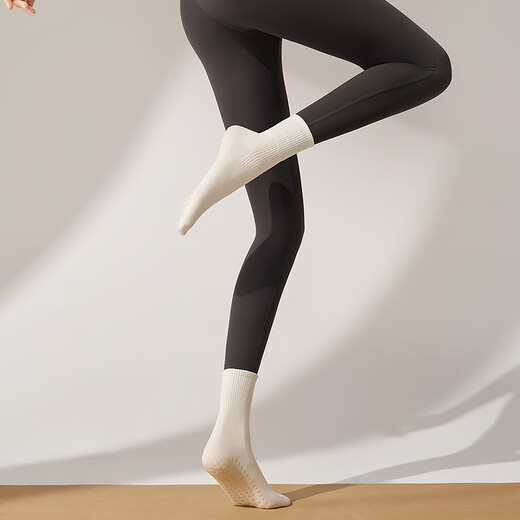 MIANCIYUAN yoga socks non-slip women's Pilates new indoor sports mid-calf fitness adult floor socks white one size fits all 35-40 imported rubber does not fall off/shaping stockings versatile/flexible and transparent