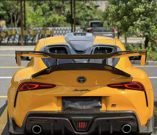 Litian is suitable for Toyota Supra modification and upgrade, Moray style surround appearance kit, tail cover, GT large rear wing, rear windshield cover