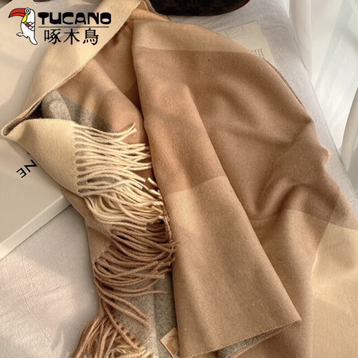 Woodpecker's new wool blended plaid scarf for women in winter Korean version versatile couple warm scarf men's gift trendy shawl gray