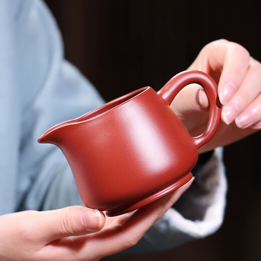 Yixing raw ore Dahongpao pure handmade authentic purple clay teapot accessories tea ceremony thickened heat-resistant fair cup tea divider raw ore Dahongpao about 270ml