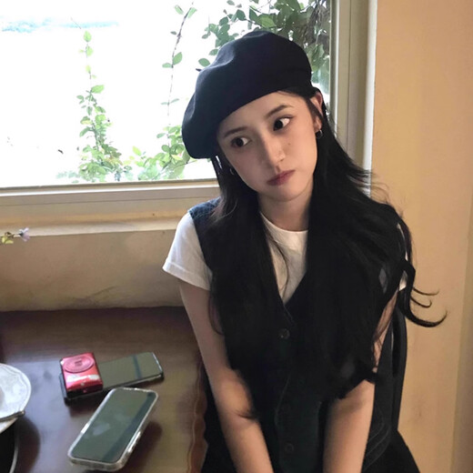 Zhizhou Hat Women's Beret Autumn and Winter Korean Style Versatile Big Head Circumference Showing Face Small Versatile Painter Hat Peaked Hat Women Black