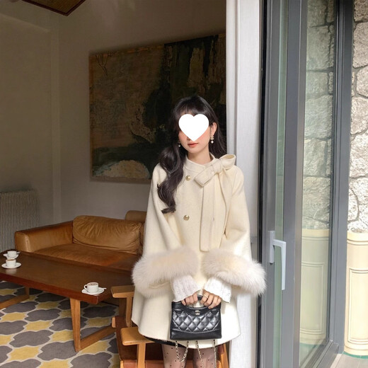 High-end woolen coat for women 2025 new style woolen coat, young and beautiful, winter velvet thickened imitation fur coat, off-white counter quality, shipped with dust bag and hanger S Recommended 90-110 Jin Jin equals 0.5 kg