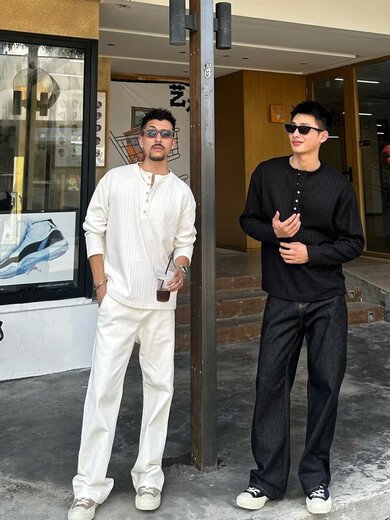 Popular young men's old money style Henry collar bottoming shirt for men in autumn textured long-sleeved inner wear handsome casual top black 2XL one size fits all