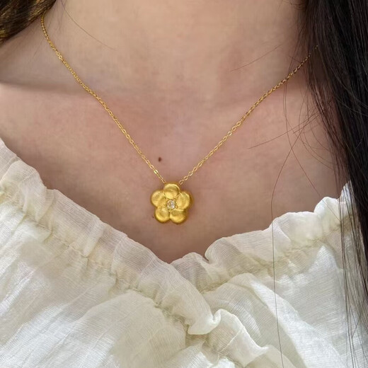 18K gold diamond flower pendant for girlfriend camellia necklace female birthday gift fashion pendant for Valentine's Day yellow K chain