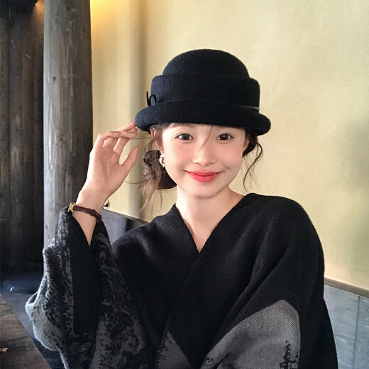 Lu Shanwu hat women's new style foreign-style top hat Hepburn style beret black fisherman hat Japanese style versatile and small face, high-end black leather rope style (56-58cm)
