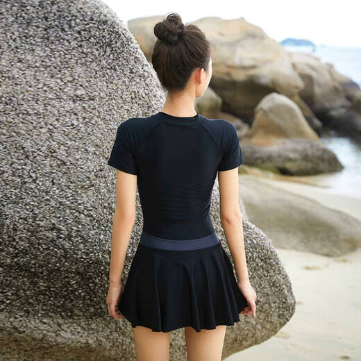 Nanbomaru one-piece swimsuit for women, fashionable belly-covering slimming sunscreen quick-drying swimsuit for women, conservative training skirt-style boxer swimsuit 8600 black swimsuit + swimming cap + swimming goggles, free nose clip and earplugs M Weight 80-100Jin Jin is equal to 0.5 kg