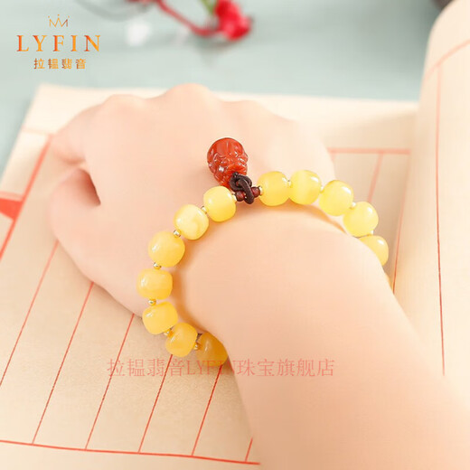 La Yun Feiyin Authentic Gold Twist Honey Wax Bracelet Women's Single Circle Original Light Luxury DIY Biyunnan Red Bracelet Valentine's Day Gift About 8*9mm (With Appraisal Certificate)