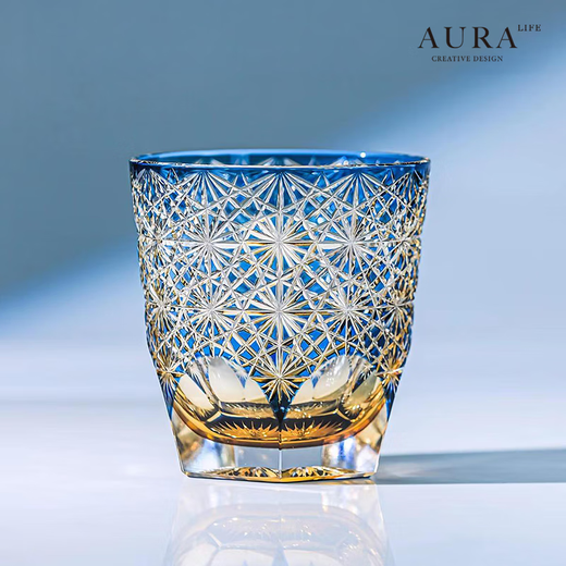 AURA LIFE Edo Kiriko Blue Daisy Crystal Glass High-end Hand-carved Whiskey Cup and Wine Gift Cup Big Blue Daisy Popular Style on the Internet Gift Box 320ml 1 piece
