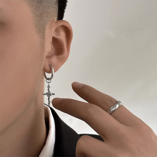 BJYL trendy men's ear clip niche ear studs trendy boys cross without pierced earrings handsome single earrings earrings for men single ear studs with pierced ears