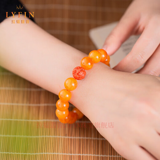 La Yun Feiyin Russian old flower beeswax bracelet for men and women 18k gold faucet inlaid with Baoshan Nanhong Pixiu fortune bracelet zodiac year 7A flawless 12mm + 18K gold faucet + Nanhong Pixiu