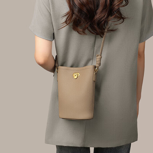 YUYULA cowhide bag, women's bag, mobile phone bag, niche one-shoulder cross-body mini bag, birthday gift, light luxury for girlfriend and wife