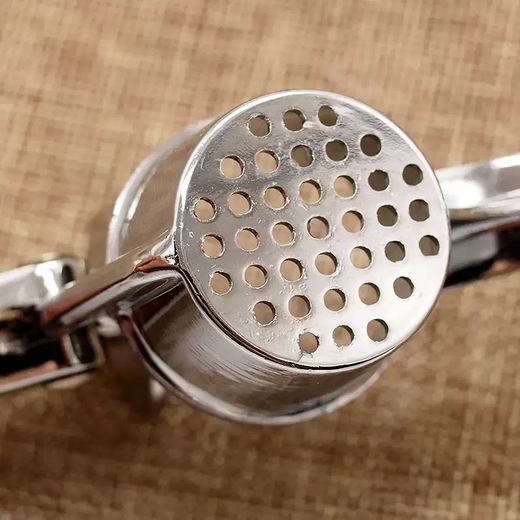 Yusenyi thickened stainless steel garlic press garlic masher garlic squeezer garlic peeler ginger juicer garlic press kitchen supplies garlic press 1 piece