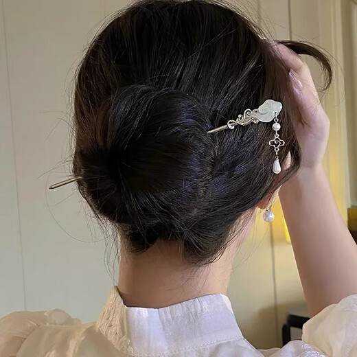 Xiangyun Jade Ruyi Tassel Hairpin Ancient Style Niche Design Hairpin Retro Hairpin Hairpin Flower Headband Hair Accessory F0827 Xiangyun Jade Ruyi-Silver