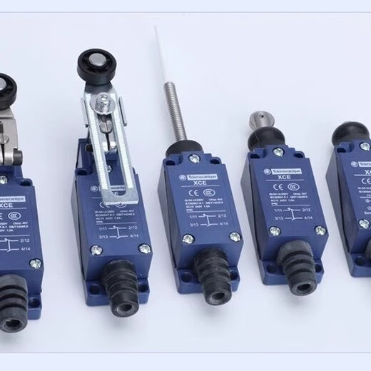 Schneider travel limit switch original model XCE-145C 118C 146C 102C 181C replaces 8108 original