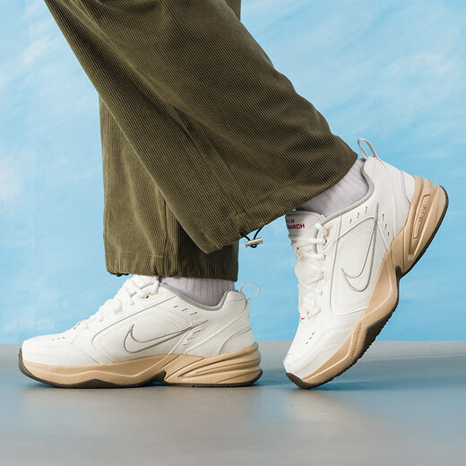 Nike (NIKE) men's shoes 25 spring new air monarch iv sports shoes training air cushion running IQ9792-112 39