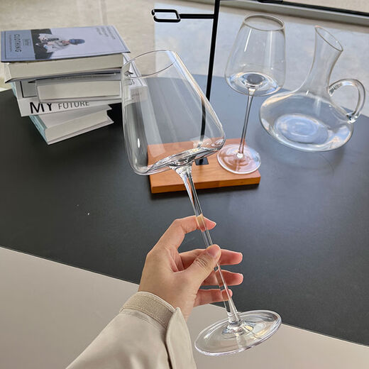 Pupan Crystal Glass Burgundy Wine Glass Belly Women's Red Wine Glass Set Dry White Goblet Transparent Bordeaux Glass 1 Pack 580ml