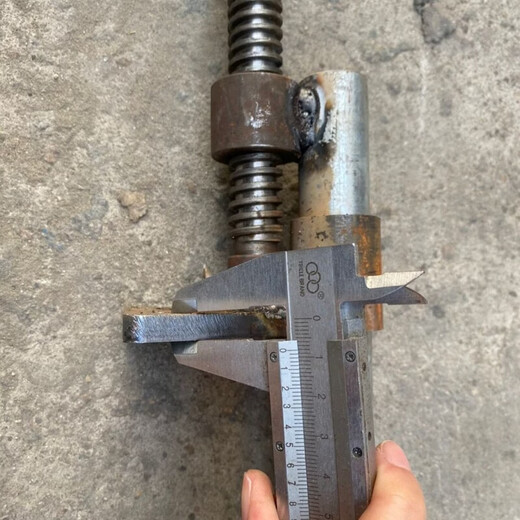 Jianyimao woodworking panel clamp water pipe clamp thickened steel pipe fast f clamp fixed clamp splicing clamp clamp pressure plate 0.8 meter water pipe clamp one standard 6-minute pipe diameter