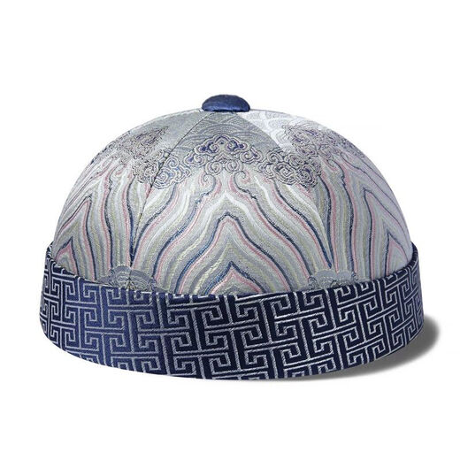 Parmaito old Beijing melon skin hat men's Chinese style antique prince hat, bright red brocade, one size fits all (57-60 head circumference can be worn)