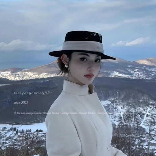 French retro woolen flat-top women's hat for all seasons, high-quality British style top hat for gentlemen, small big-brimmed hat with a small face, MM1027 black + ML111, one size fits all