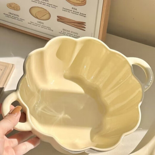 Tuojin Yeyu Nai Huhu large capacity ceramic instant noodle bowl household ins style snail noodle bowl with spoon 1.4L petal shaped soup large capacity 10 inch soup bowl 2010ml