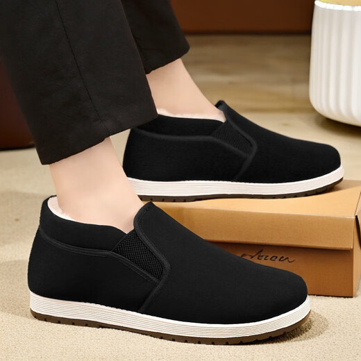 Old Beijing cloth shoes men's winter thickened warm non-slip casual cotton shoes for middle-aged and elderly people black (plus velvet) 42