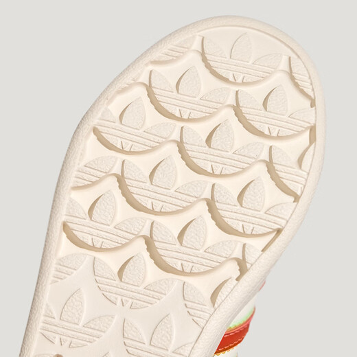 Adidas (adidas) children's shoes 26 spring and autumn boys and girls children's clover ADIFOM shell toe slip-on sneakers sports shoes KH5698