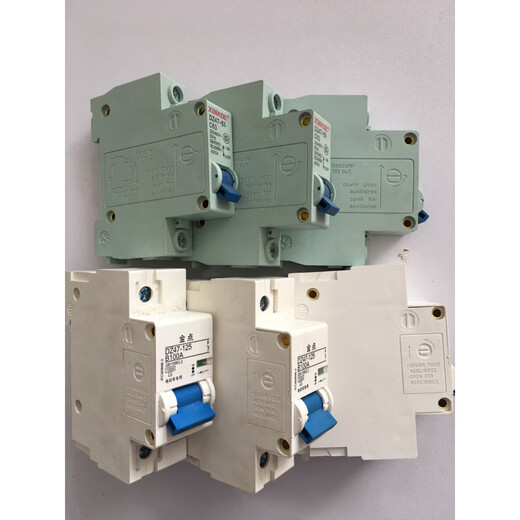 Jindian high power 48/60/72V63A100A to 200A electric vehicle air switch electric motorcycle short circuit protector 1 100A air switch