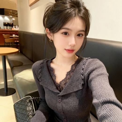 Hengyuanxiang black v-neck lace trim slim-fitting sweater for women 2025 new winter wear inner base top brand dark gray sweater for women 2025/very good-looking tops that do not conflict with style/autumn and winter wear M 95-115Jin Jin is equal to 0.5 kg