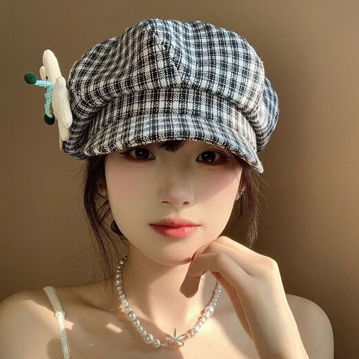 QUEEN TRIP Japanese cartoon doll retro plaid octagonal hat spring and autumn versatile cloud beret painter newsboy hat trendy Japanese doll painter hat black